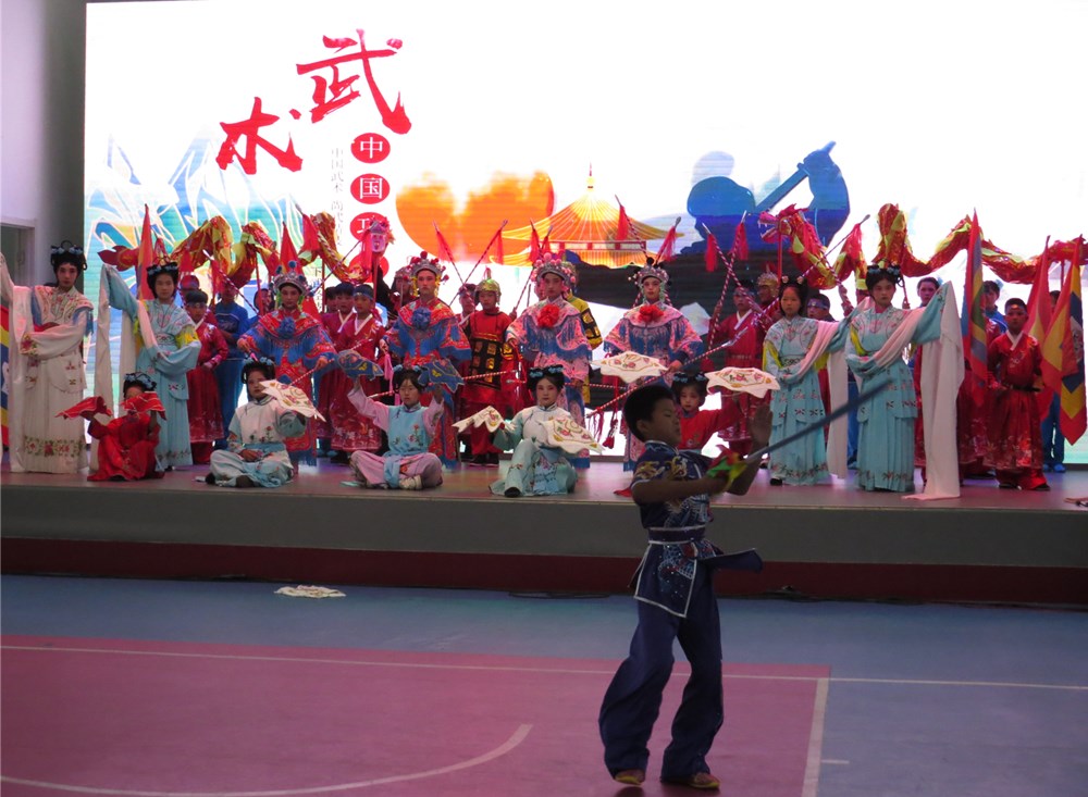 异彩纷呈 盘锦市大洼区城郊学校举办第十届传统文化艺术节