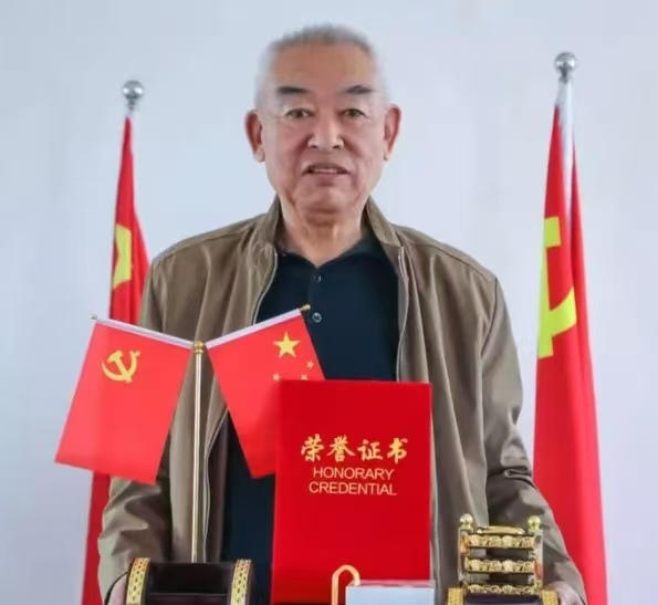 书画艺术顾问 李焕喜 简介