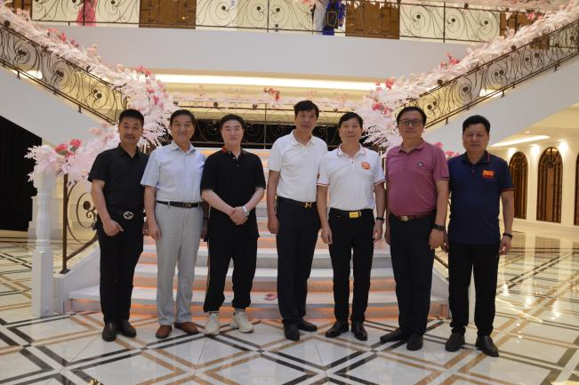 图片11 图片11